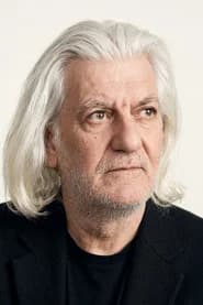 Nihat İleri